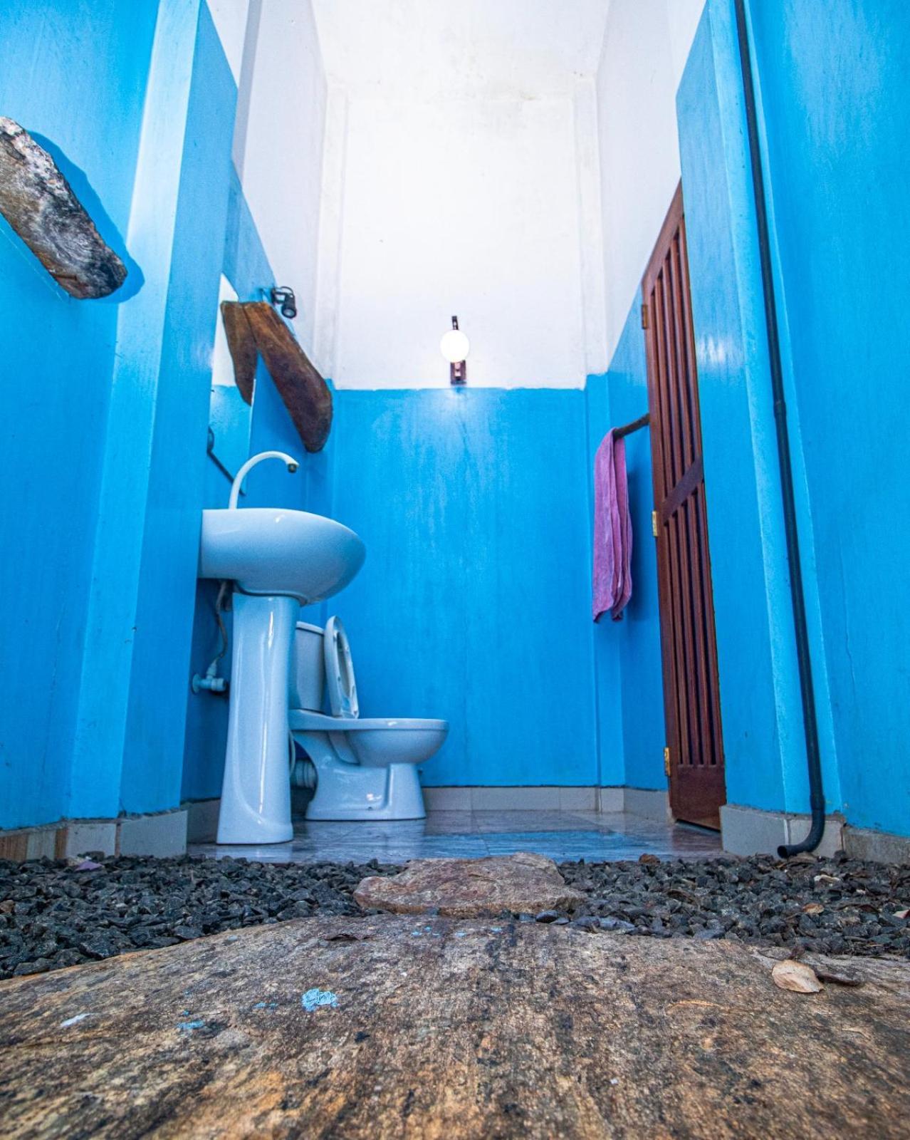 Hilltop Bungalow Hotel Mirissa Ngoại thất bức ảnh