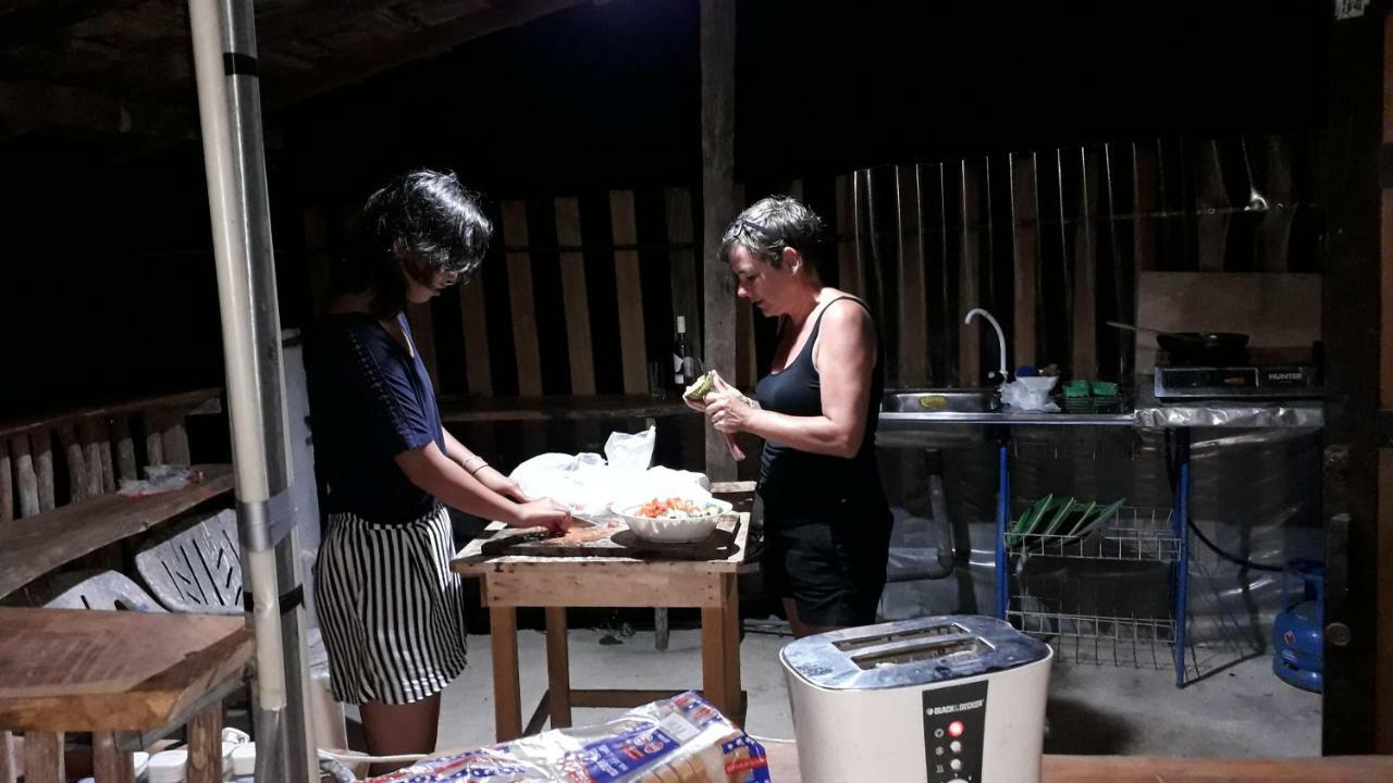 Hilltop Bungalow Hotel Mirissa Ngoại thất bức ảnh